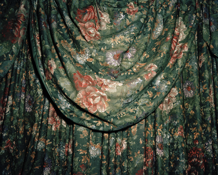 Curtain 2565, from the EMPIRE portfolio